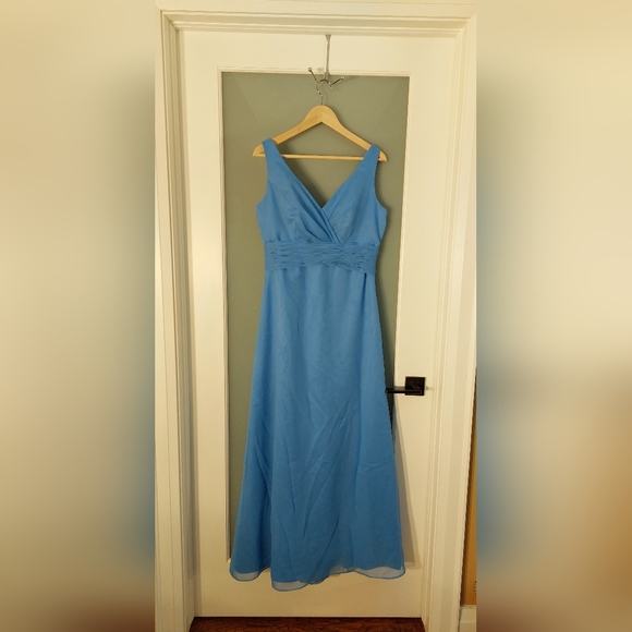 Mari Lee Dress - Picture 1 of 7